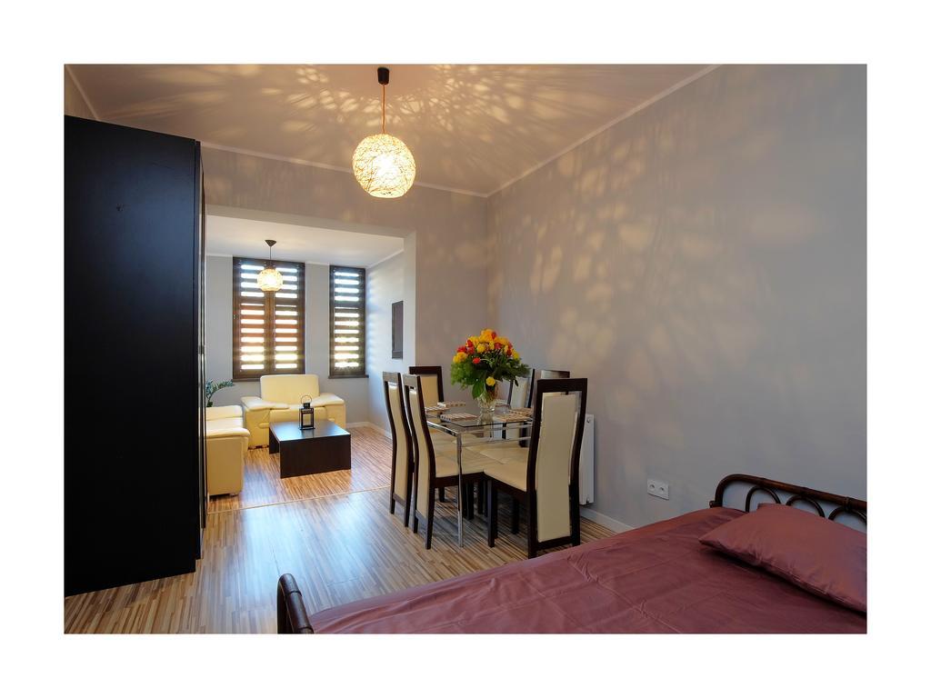 Sinus Apartments - 150 Metrow Od Morza, 300 Metrow Od Monte Cassino โซพอต ภายนอก รูปภาพ